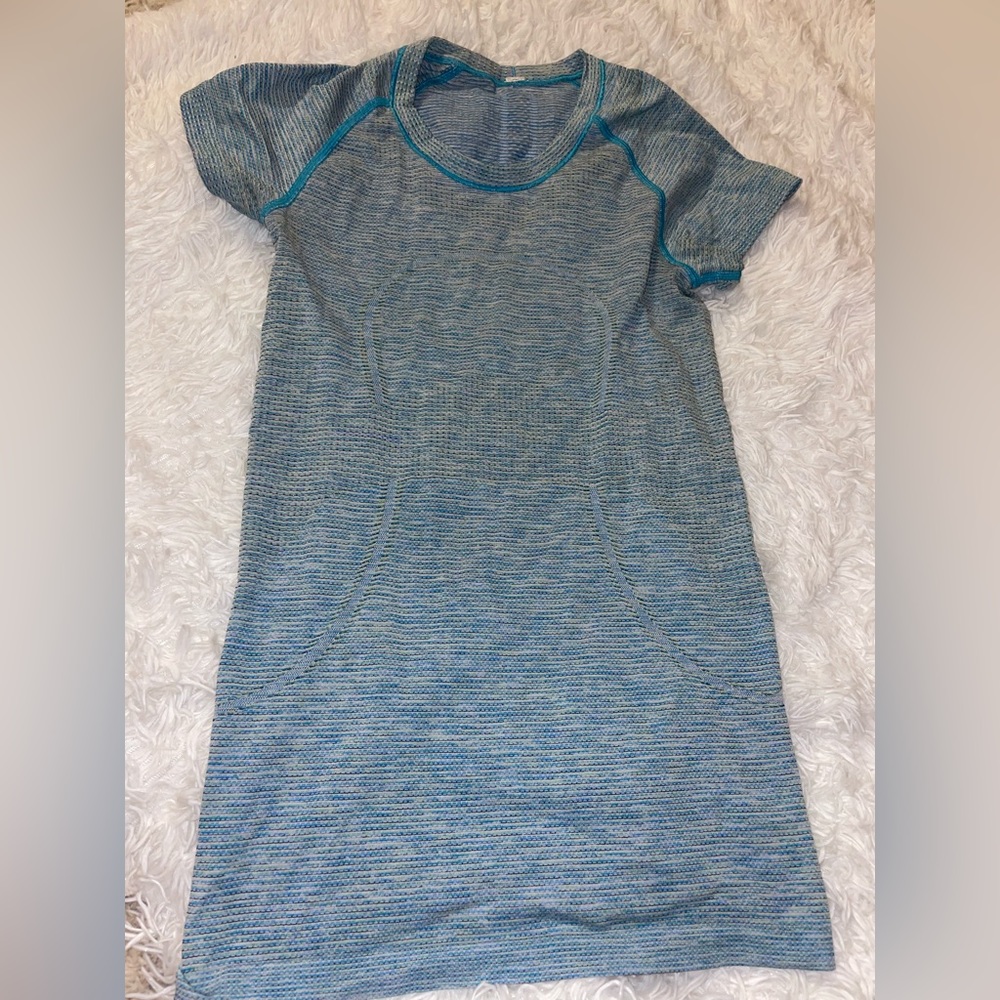 Lululemon swiftly tee